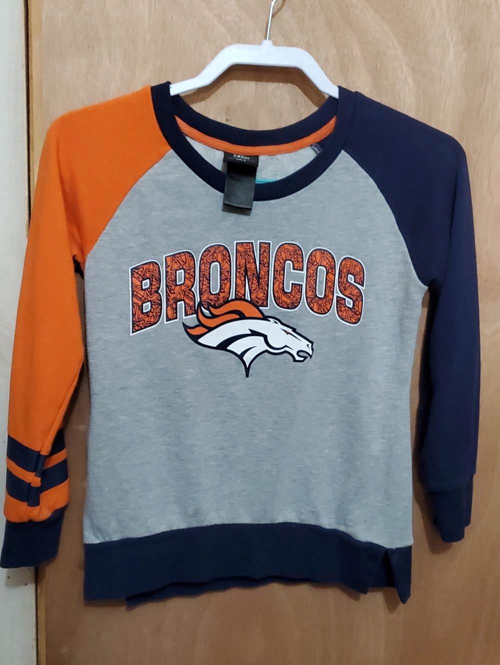NFL Denver Broncos Kids Raglan Sweatshirt - Gray/Orange/Navy